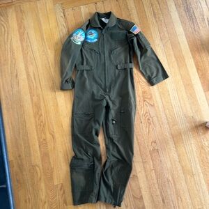 Kids Rothco green flight suit. Size Youth Medium.